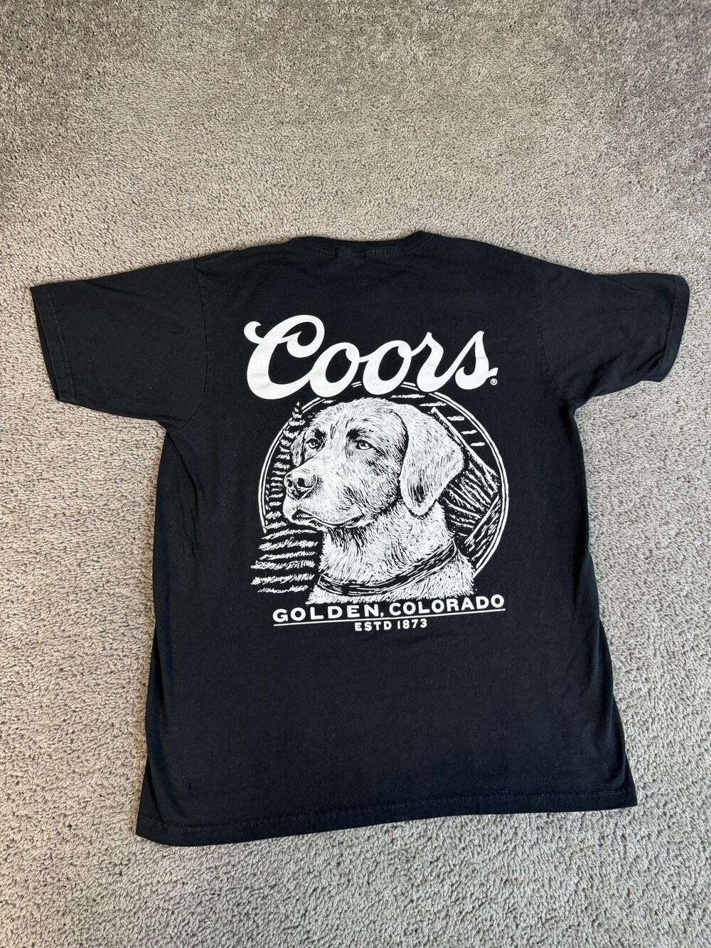 Coors Shirt Mens M Black Golden Colorado Dog Graphic Crew Neck Tagless Cotton